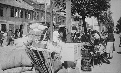 furniture-household-belongings-jews-who-being-transferred-ghetto-cover-pav.jpg