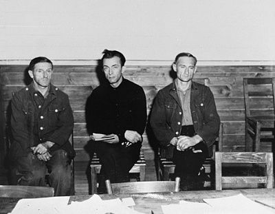 three-prisoners-who-await-trial-murder-mistreatment-prisoners-sit-proceedings-.jpg