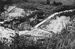 The quarry of the Mauthausen concentration camp.jpg