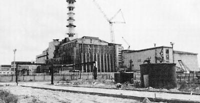 chernobyl1992reactordamaged.jpg