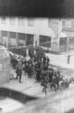Deportation of Jews from the Warsaw ghetto during the uprising. (taken by resistance).jpg