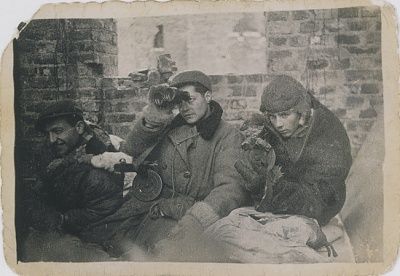 jan-kostanski-right-crouches-marek-adas-right-center-bunker-during-war.jpg
