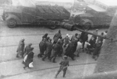 roundup-jews-captured-during-warsaw-ghetto-uprising.-photograph-taken-secretly.jpg