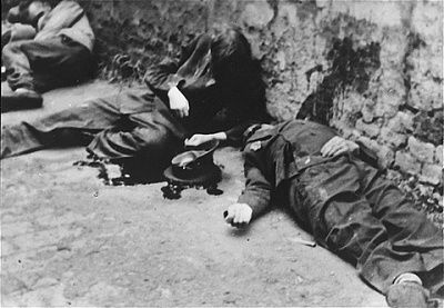 bodies-jewish-policemen-executed-ss-during-warsaw-ghetto-uprising.jpg