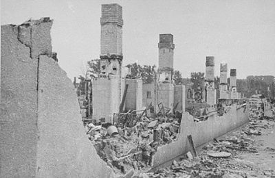 ruins-building-kovno-ghetto-gutted-when-germans-attempted-force-jews-out-h.jpg