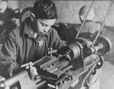 child-forced-laborer-ghetto-factory.-kovno-lithuania.jpg