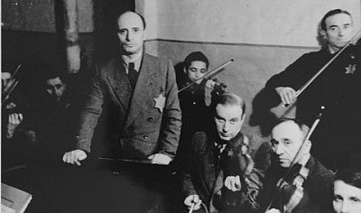 performance-kovno-ghetto-orchestra0.jpg