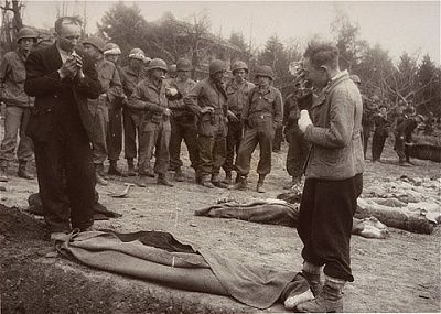 polish-boy-michael-kallaur-weeps-while-his-father-walter-prays-over-body-boys-gr.jpg