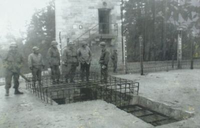 Flossenbürg Camp and Death-March Burials: Schwarzenfeld, Neunburg, Volary, 1945 - soldiers