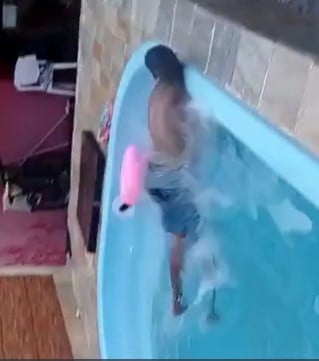 pool2.jpg