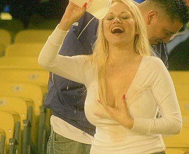 2899_1450_baseball-boobs-and-beer.jpg