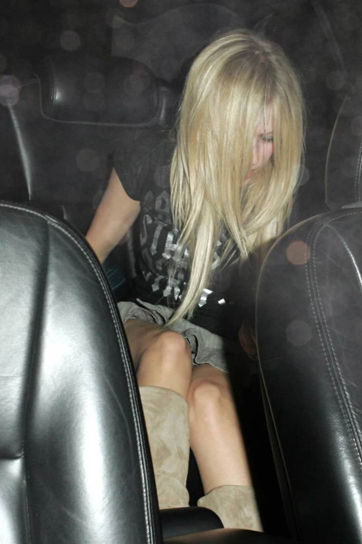 avril_lavigne_drunk5.jpg