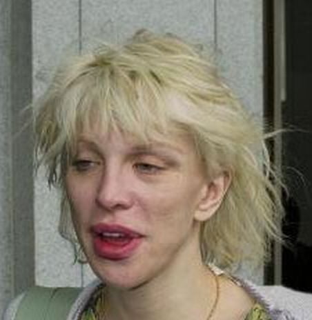 courtney_love_drunk 3.jpg