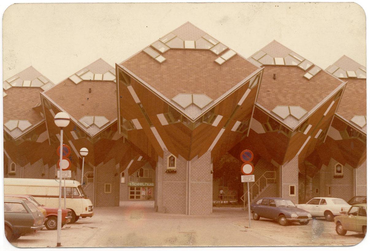 cube house rotterdam holland.jpg