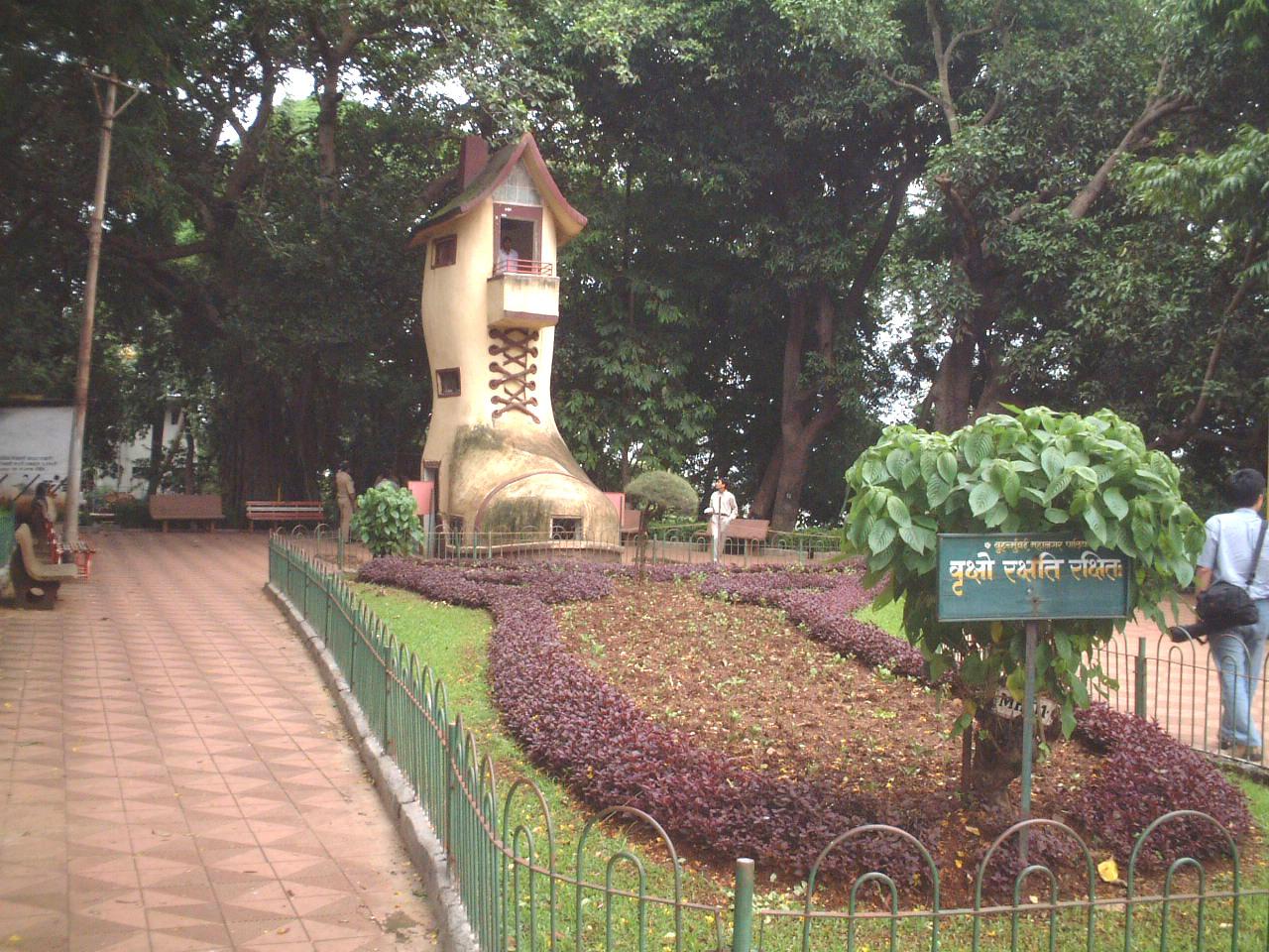 shoe house bombay india.jpg