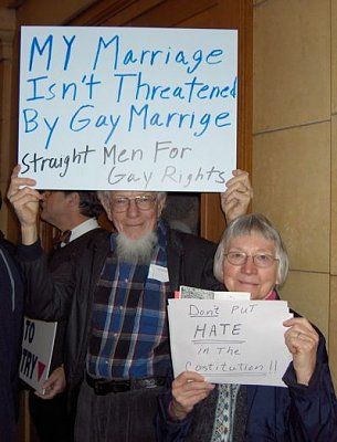 straight-20men-20for-20gay-20rights.jpg