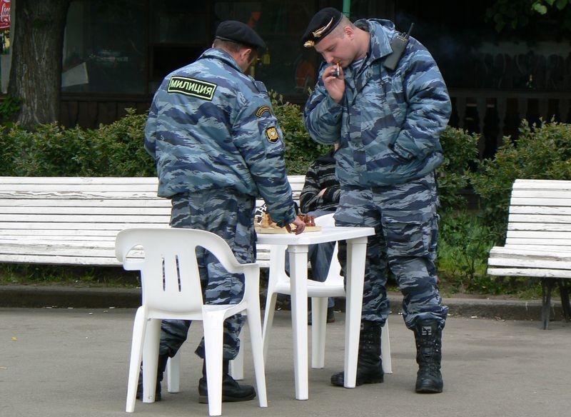 cop5.jpg