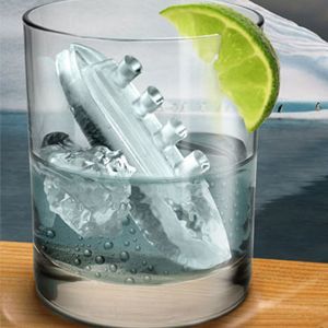 cub013_gin_and_titonic(1).jpg