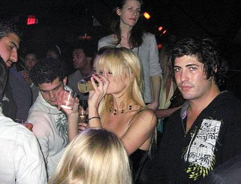 paris hilton drunk 3.jpg