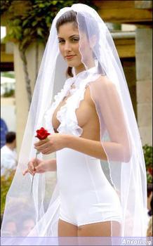 polls_Wedding_Dress_0725_526952_poll_xlarge.jpeg